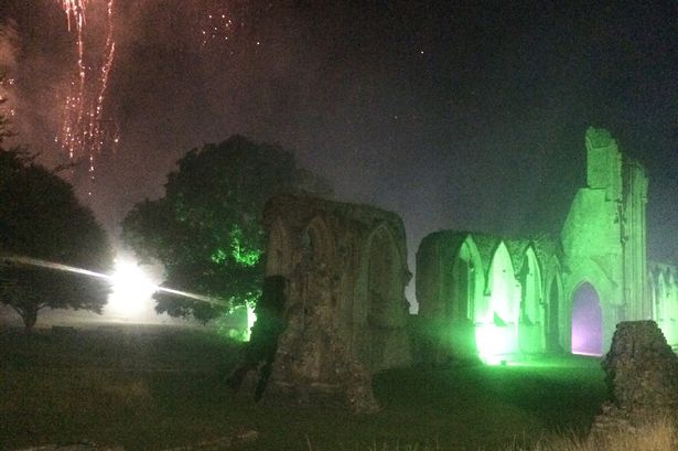 'Ghost Monk' Appears in Photo of Glastonbury Abbey