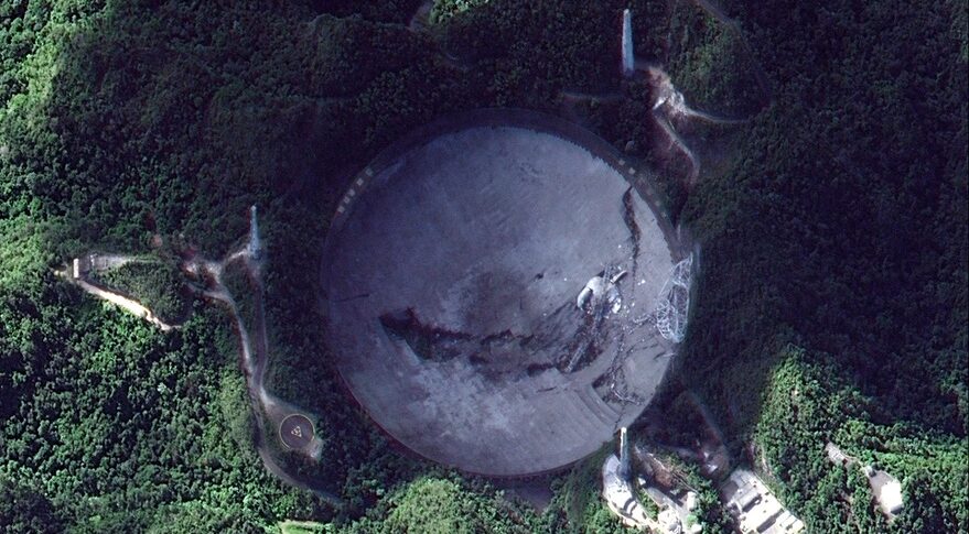 Puerto Rico Government Supports Rebuilding Arecibo Telescope