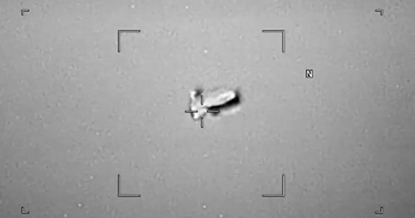Pentagon Begins Release of UFO Files