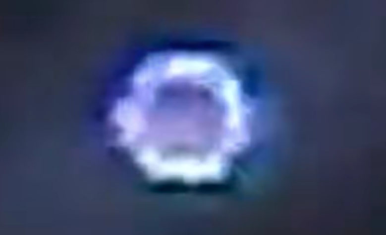 'Hexagonal UFO' Filmed in Calfornia